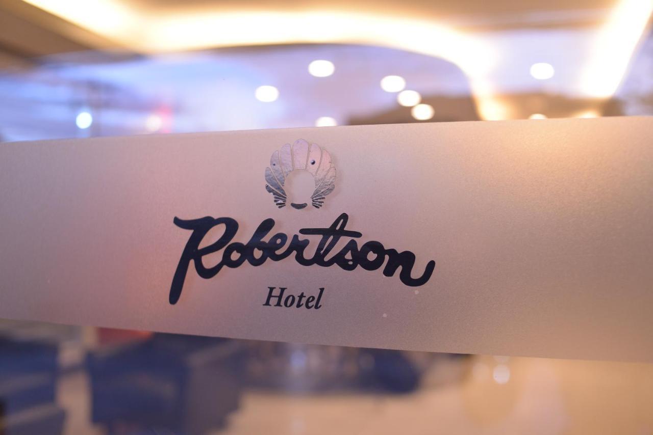 Robertson Hotel Naga  Exteriér fotografie